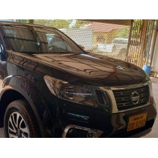 Nissan Navara Pickup for rent ລົດກະບະ ນິດຊັນ ນາວາຣະ ໃຫ້ເຊົ່າ 日产纳瓦拉皮卡车出租